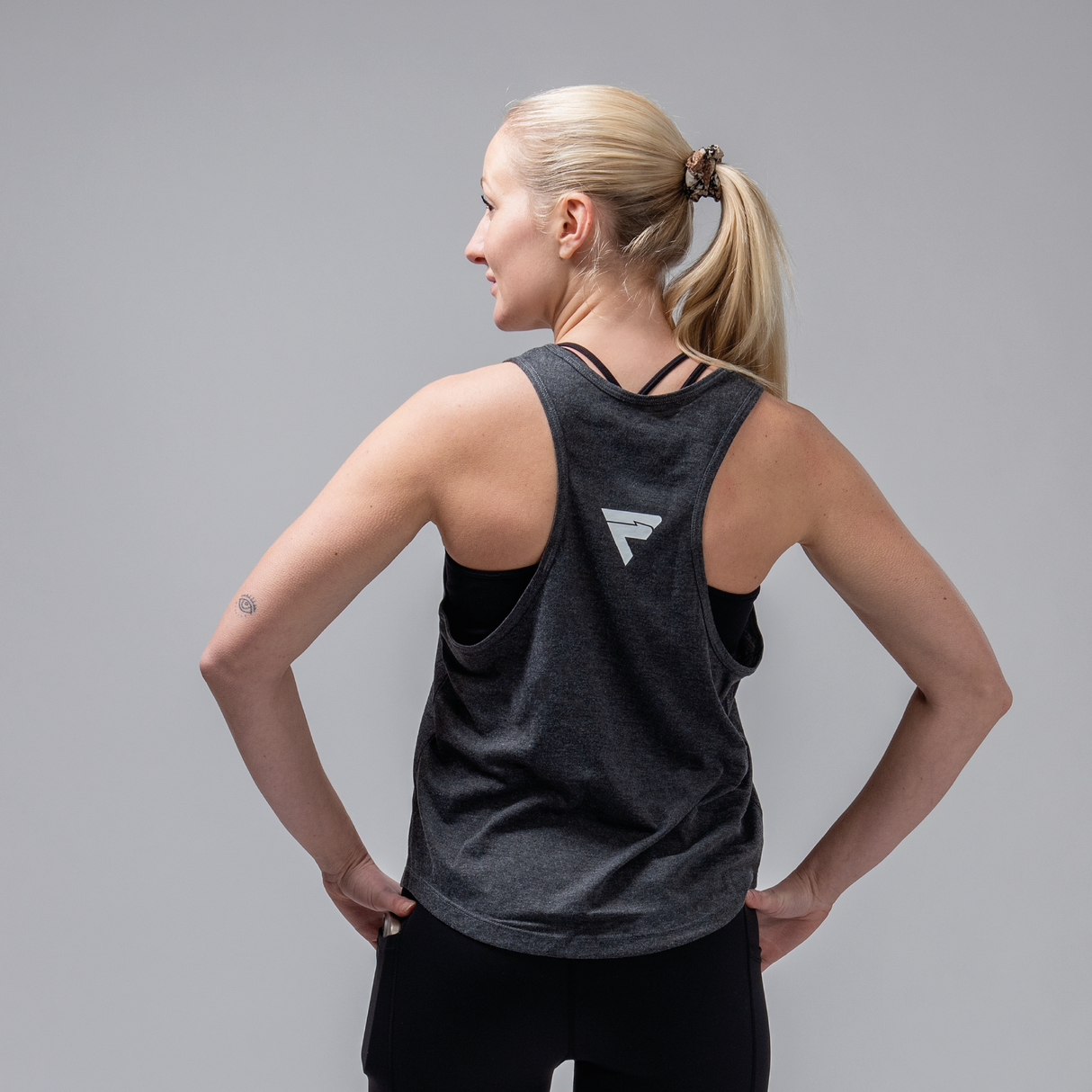 FUNCTIONAL TANK ANTRACITE