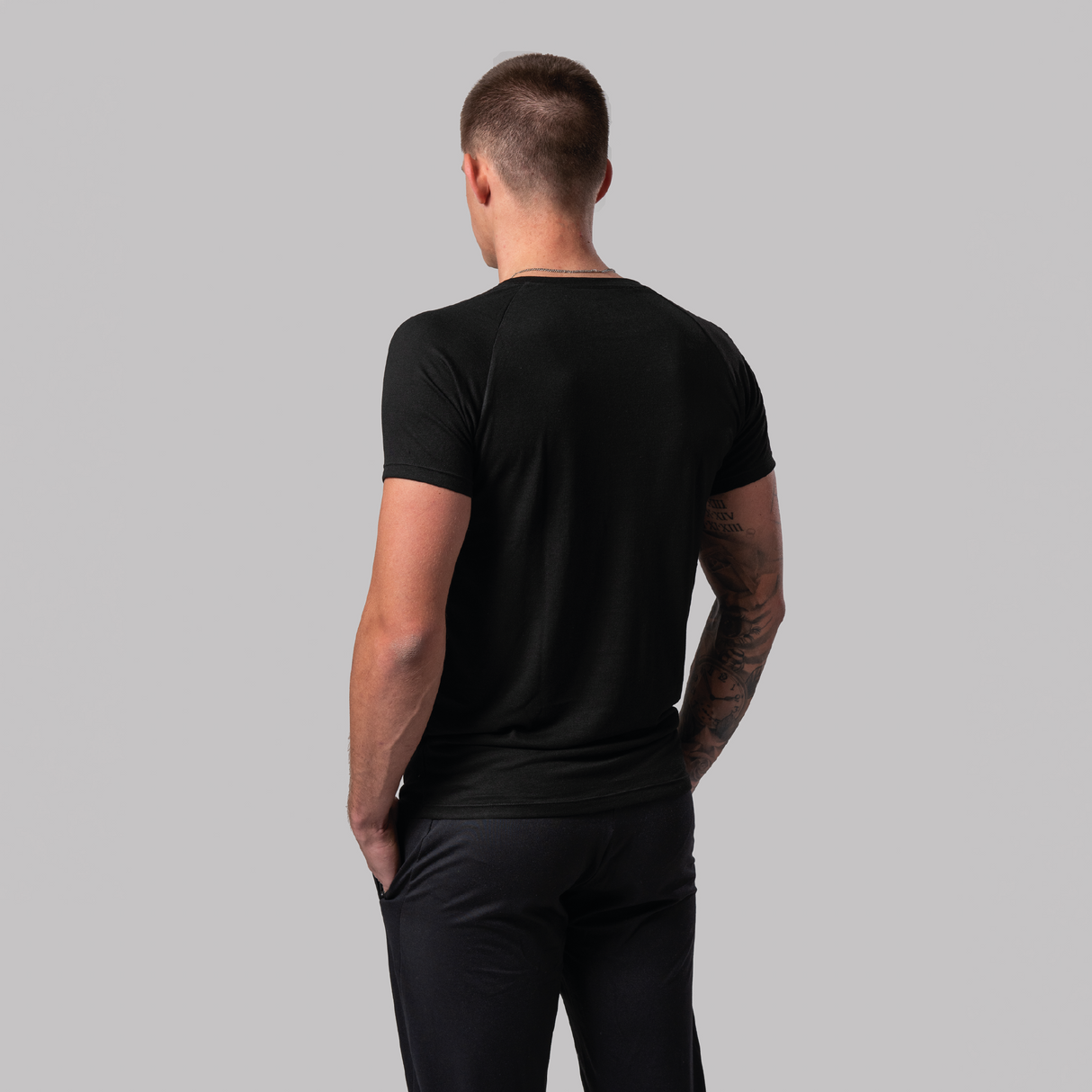 CLEAN FUNCTIONAL SHIRT BLACK