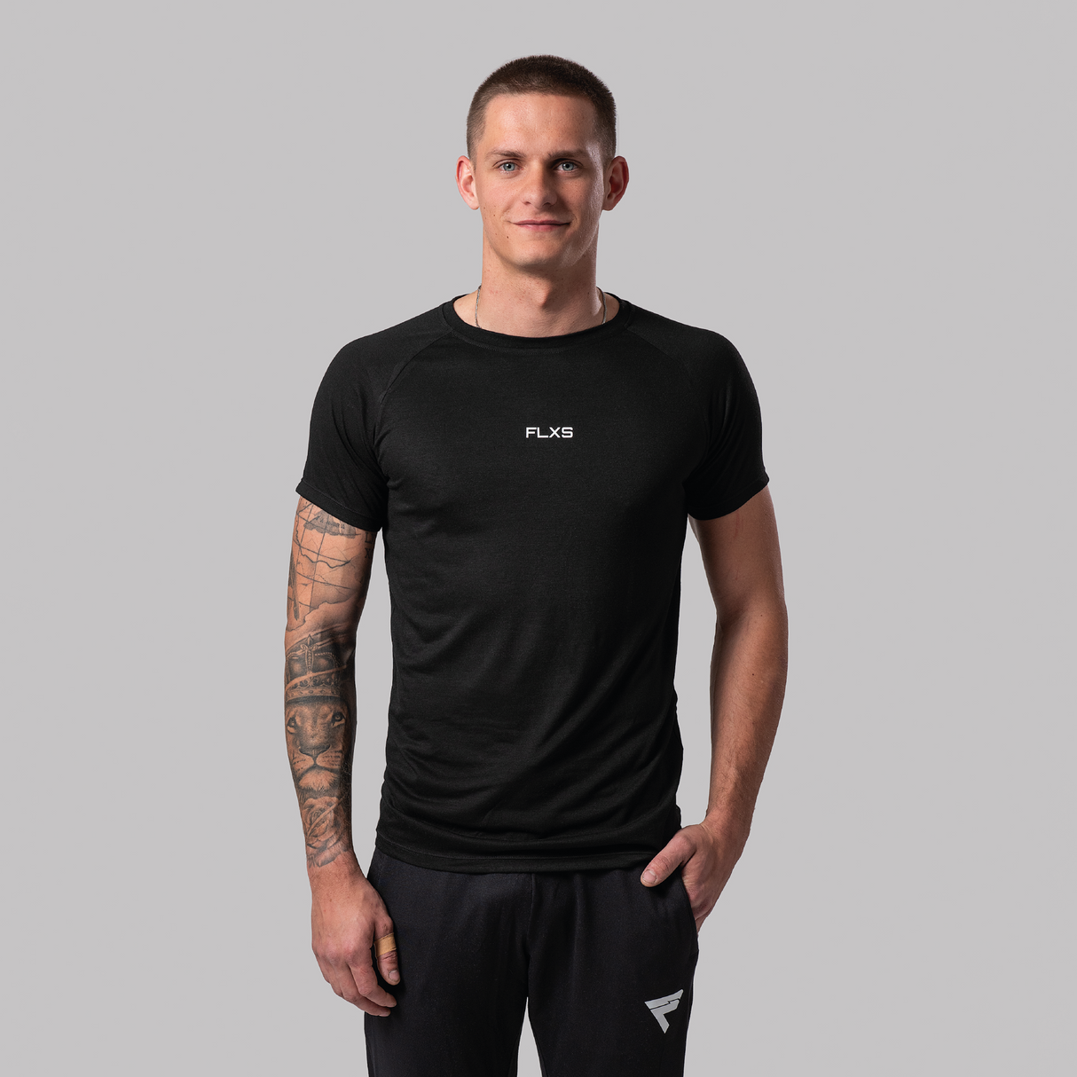 CLEAN FUNCTIONAL SHIRT BLACK