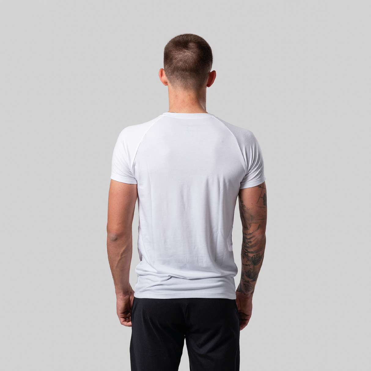 CLEAN FUNCTIONAL SHIRT WHITE