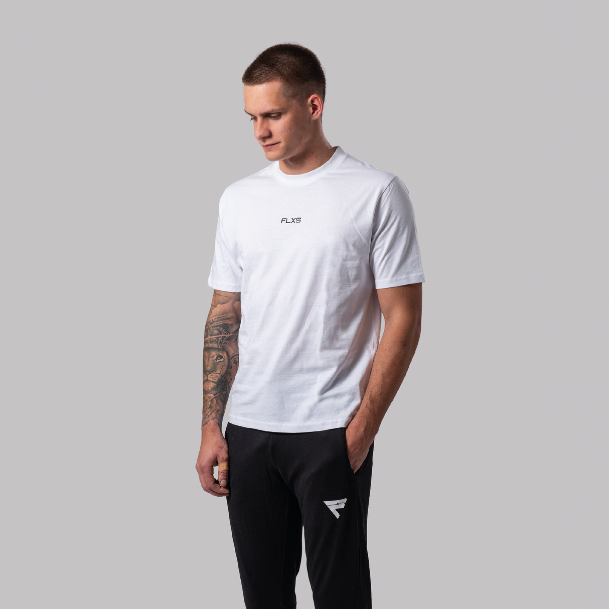 OVERSIZED T-SHIRT WHITE