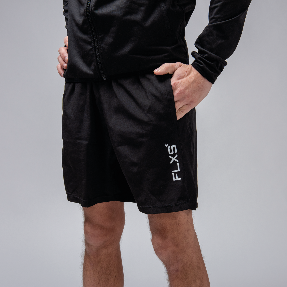 LIGHTWEIGHT SHORTS
